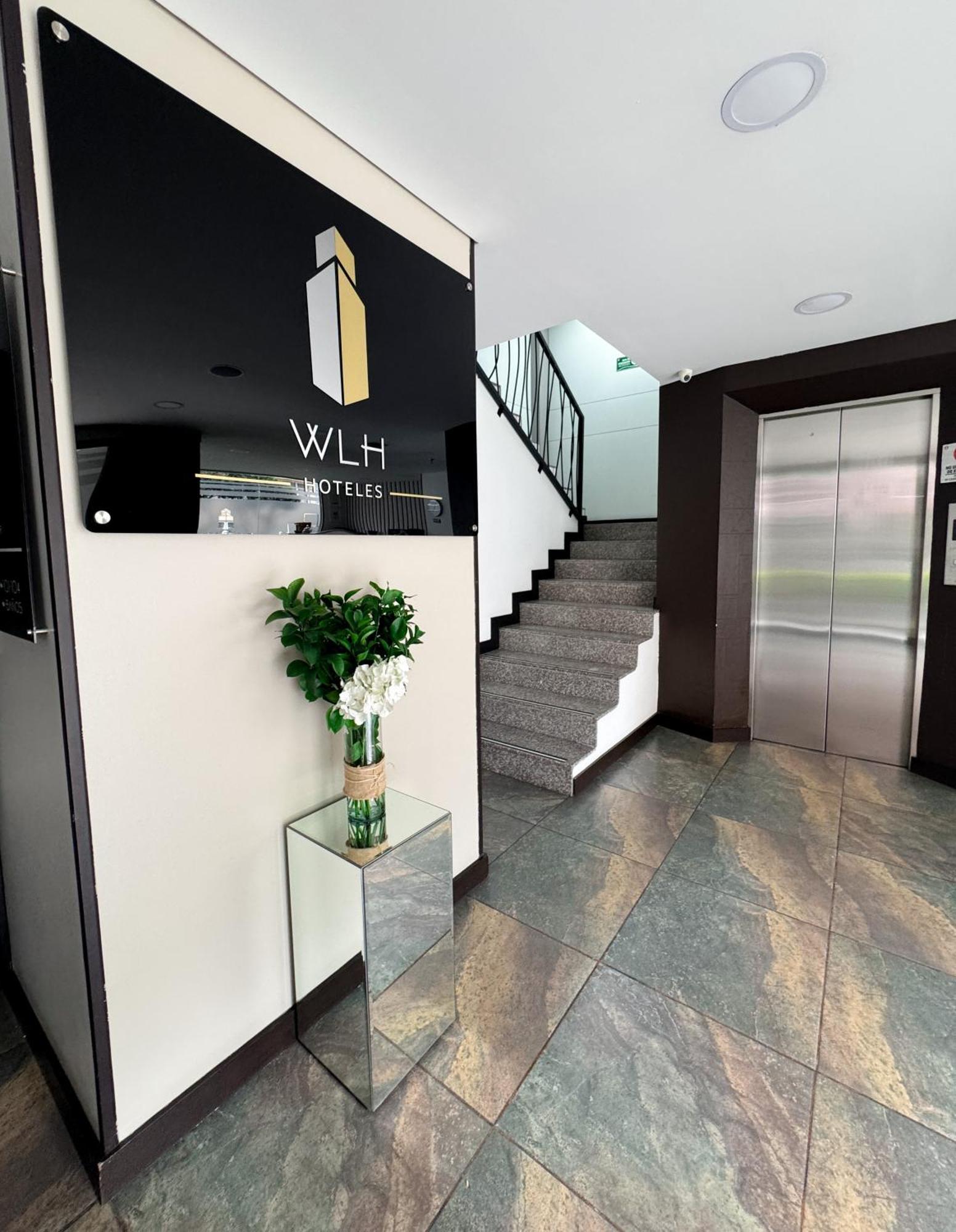 Hotel Wlh Silver Corferias Bogotá Exterior foto